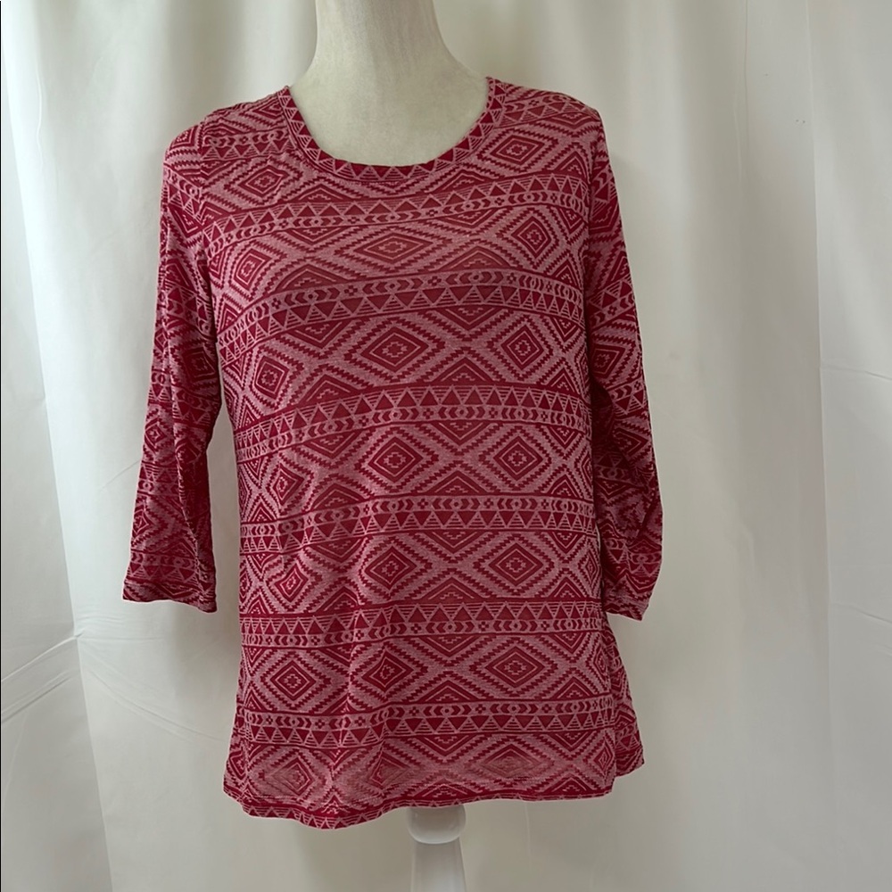 CHEEKYS Geometric Burnout Top with 3/4 Sleeves Size Large